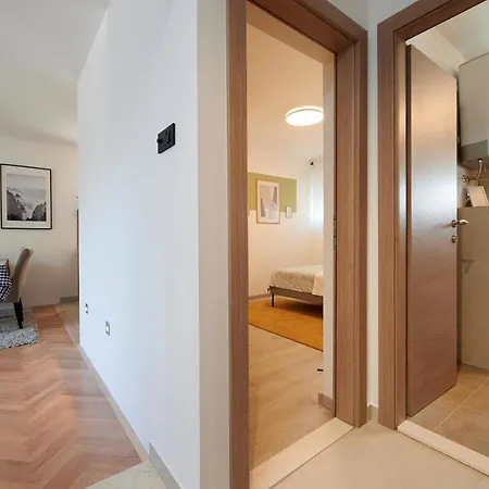 Miro - Center Of Apartment Trogir